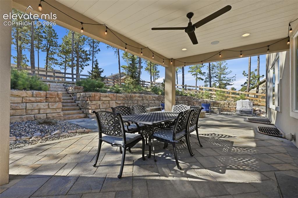 Image 14 of 50: Covered patio - Belgard pavers