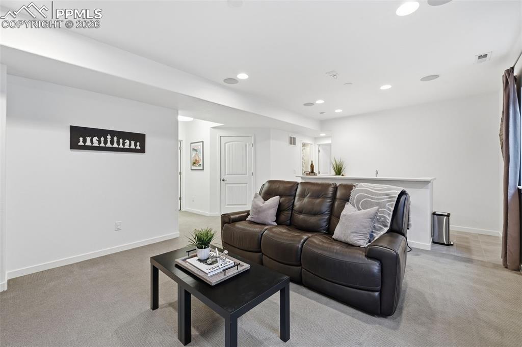 Image 40 of 50: Recreation Room