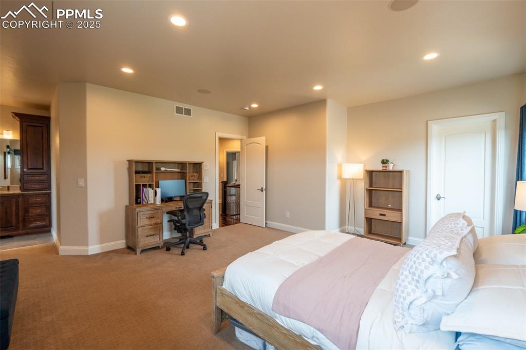 Image 29 of 50: Upstairs Bedroom 