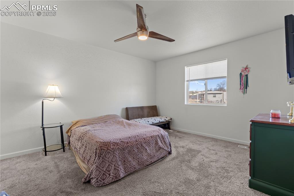 Image 16 of 25: Master Bedroom