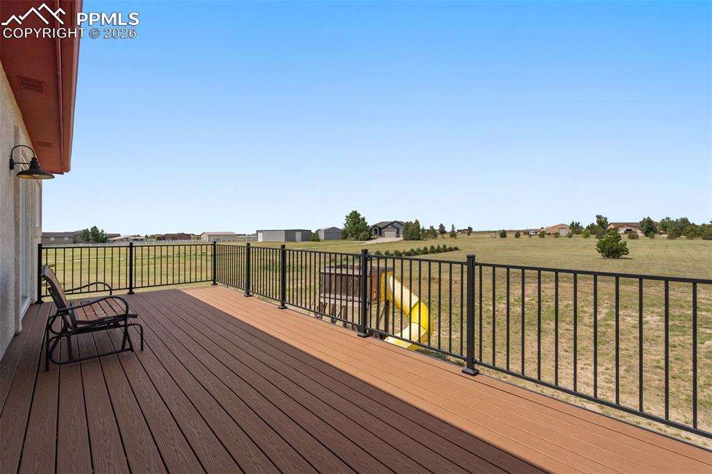 Image 29 of 33: Open space and fresh air for miles