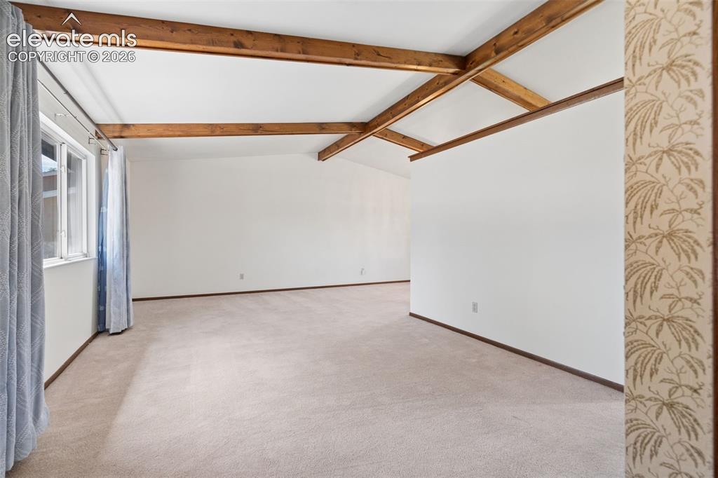 Image 4 of 47: Living Room