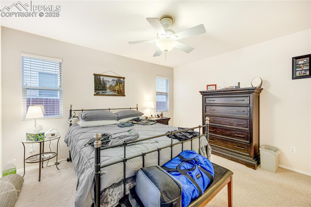 Image 20 of 28: Bedroom