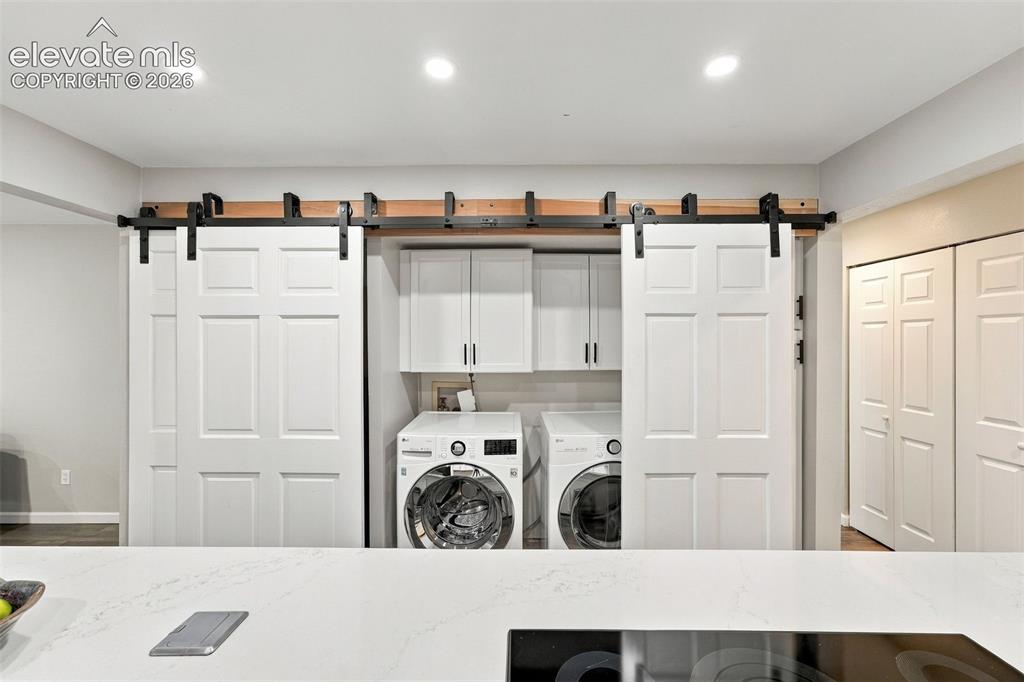Image 36 of 47: Laundry