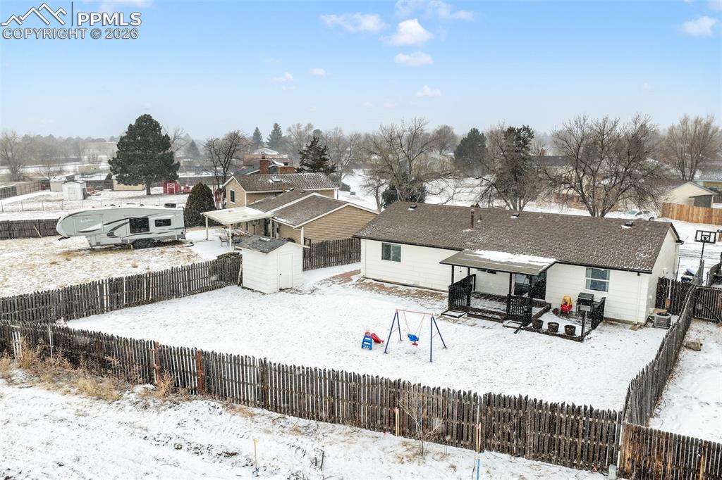 Image 49 of 50: Back of Structure