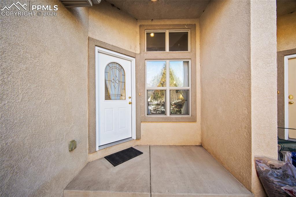 Image 5 of 41: Entry