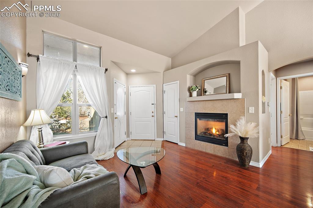 Image 8 of 41: Living Room