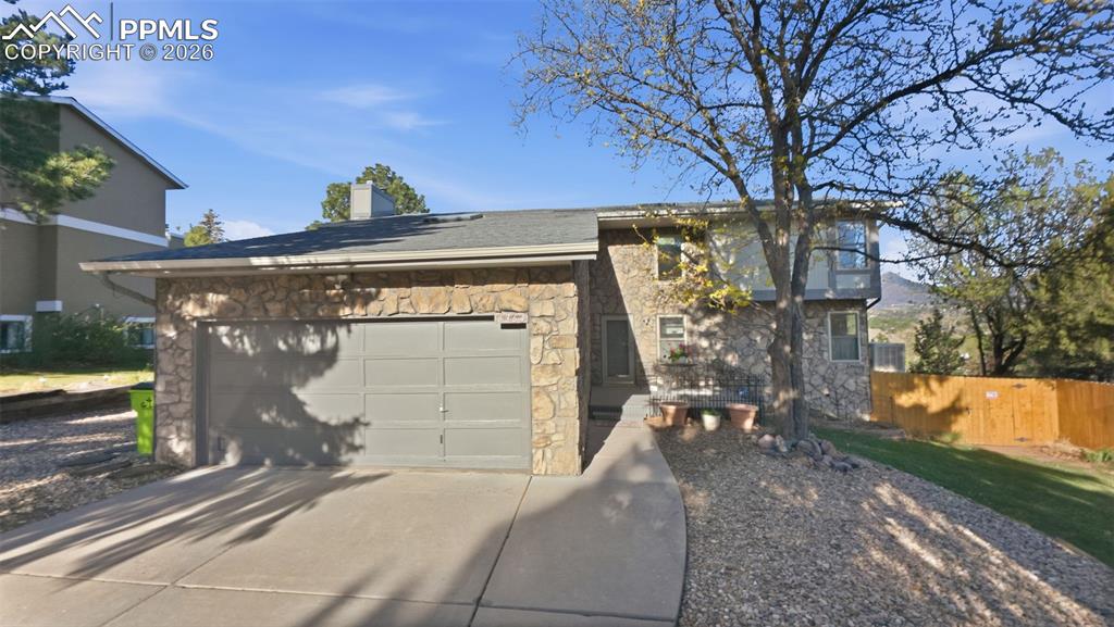 Image 48 of 49: This roof is Brand Spanking New! 40 year impact resistant shingles with a n