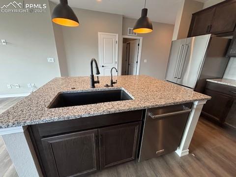 Image 3 of 16: Kitchen