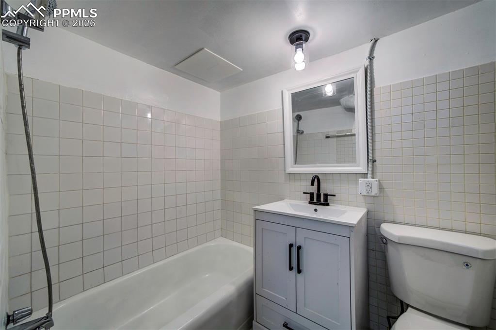 Image 18 of 23: basement bathroom