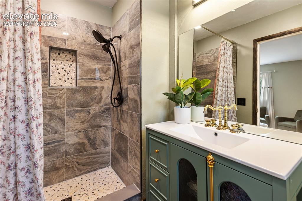 Image 14 of 32: Primary Bathroom