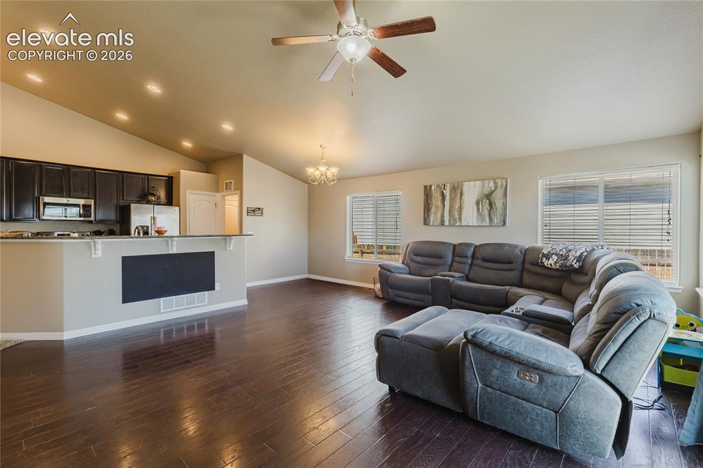 Image 16 of 43: Living Room