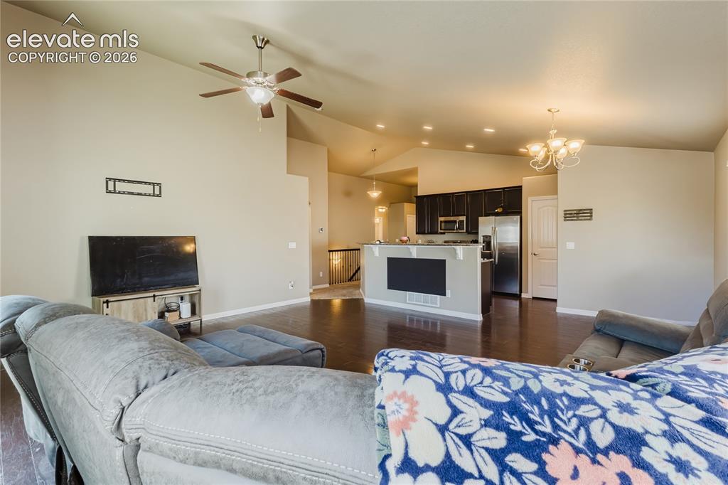 Image 17 of 43: Living Room