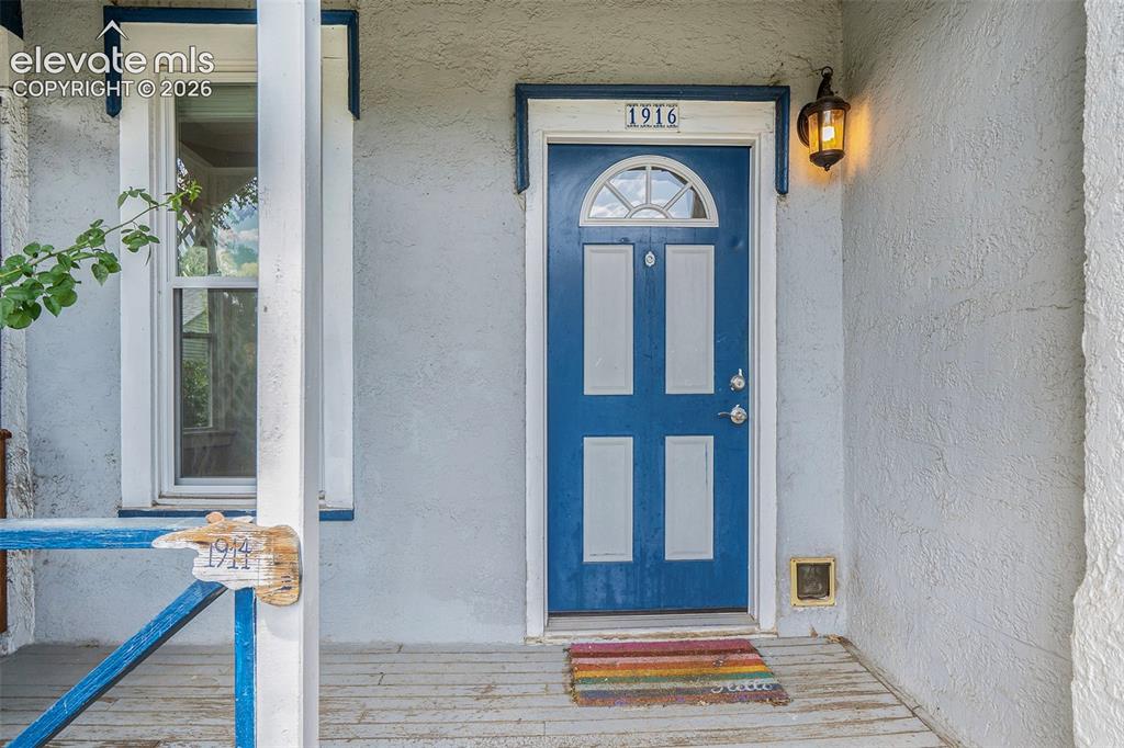 Image 32 of 33: Entry Door - South