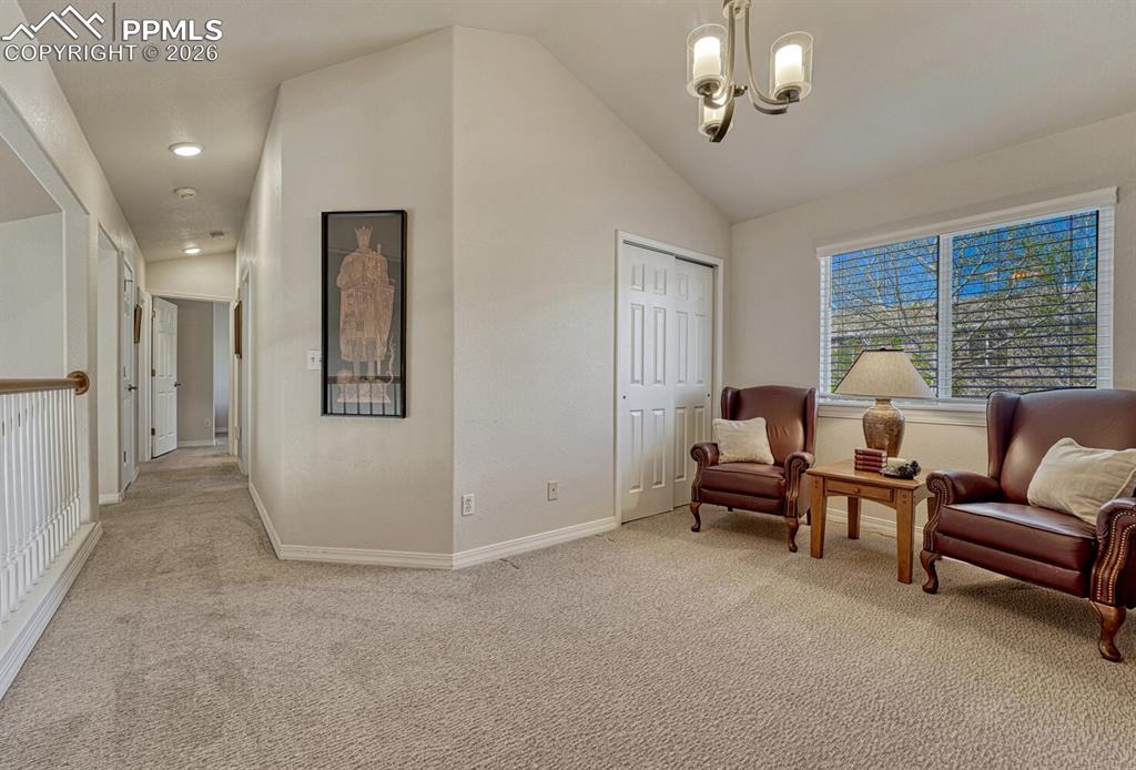 Image 27 of 50: Sitting Room