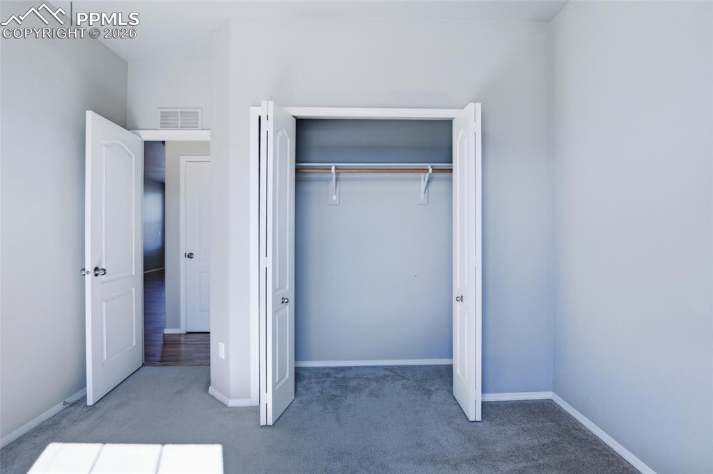 Image 18 of 34: Bedroom