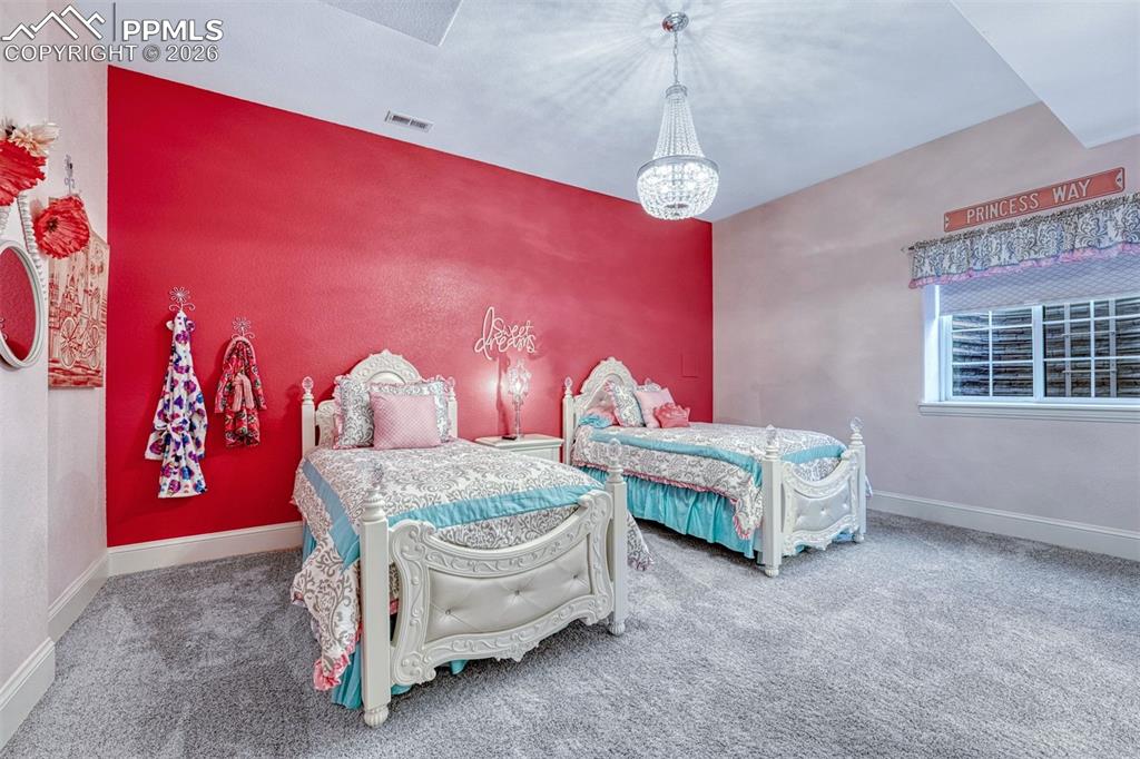 Image 45 of 50: Bedroom