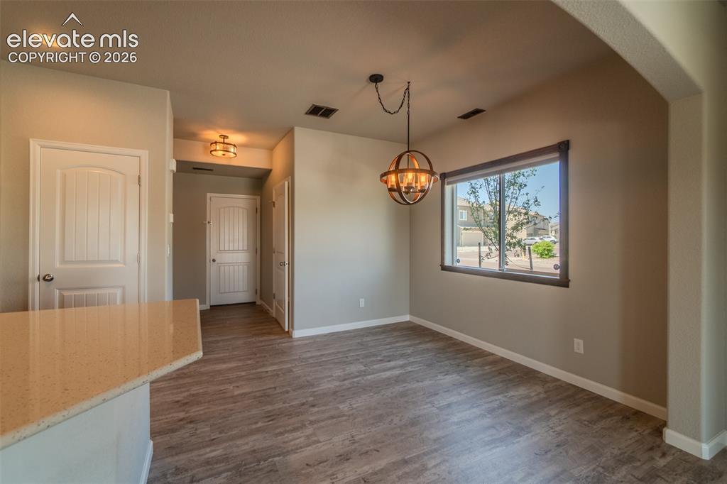 Image 12 of 37: Dining Area