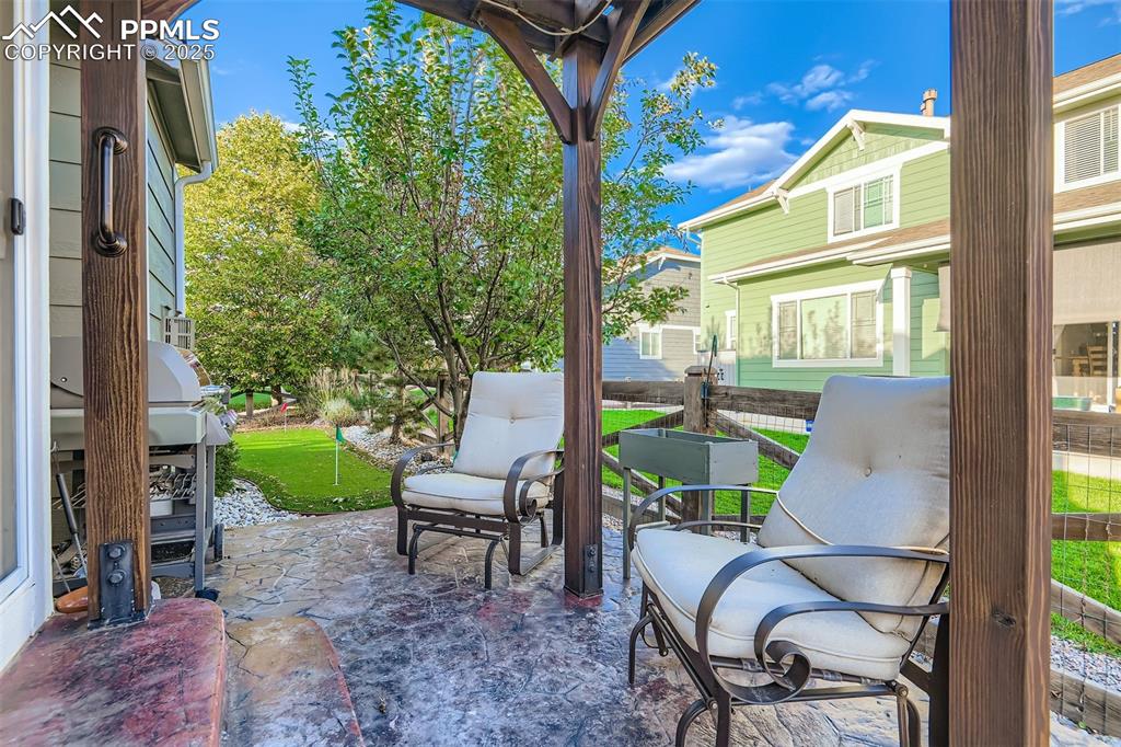 Image 27 of 29: View of patio / terrace 