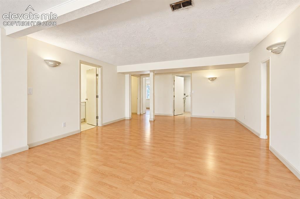 Image 20 of 44: Family Room
