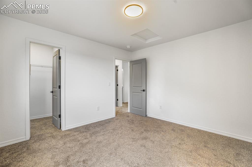 Image 35 of 49: Bedroom