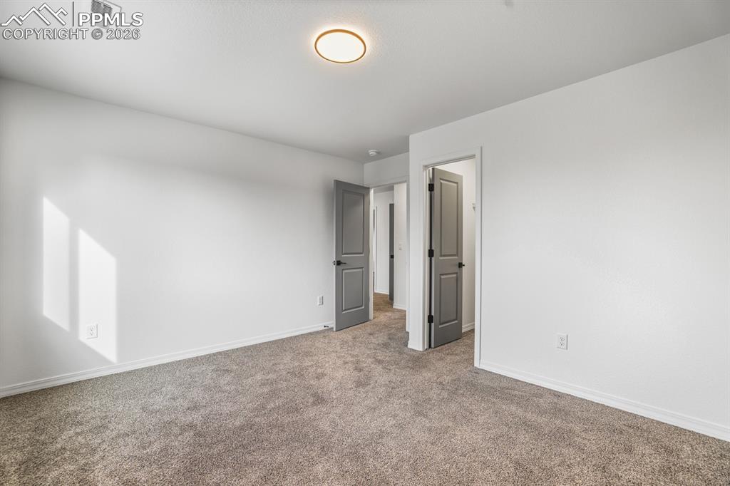 Image 39 of 49: Bedroom