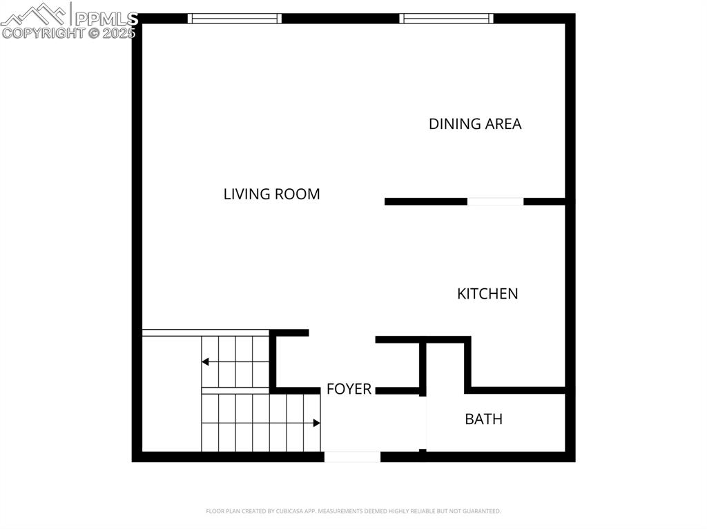 Image 18 of 20: Upper floor