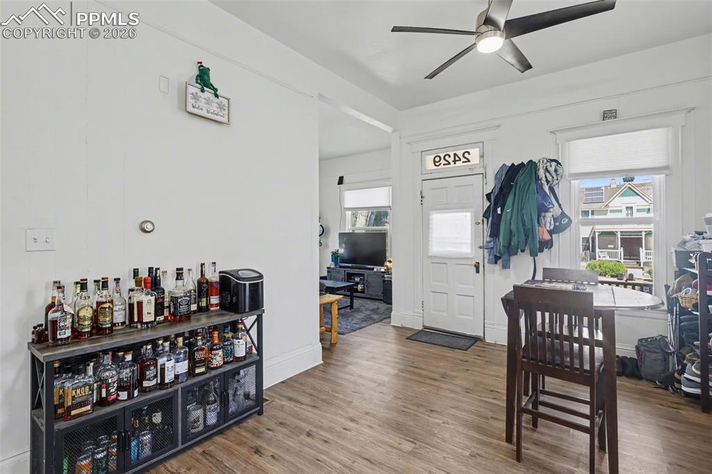 Image 10 of 34: Upstairs unit