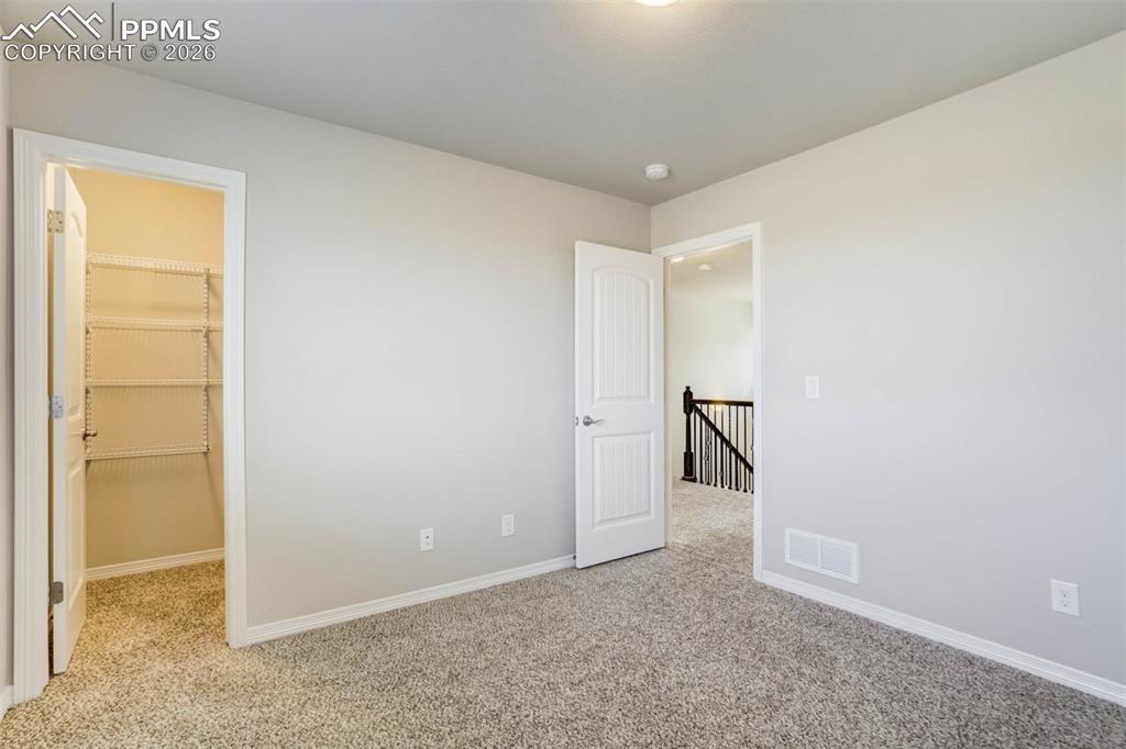 Image 30 of 50: Bedroom