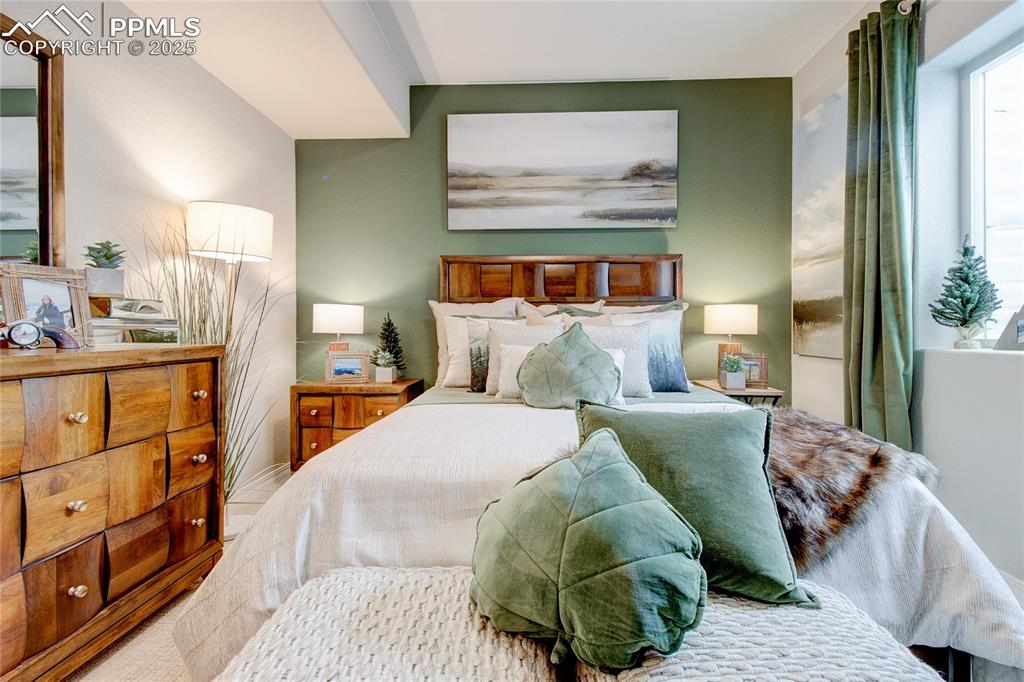 Image 31 of 32: View of bedroom