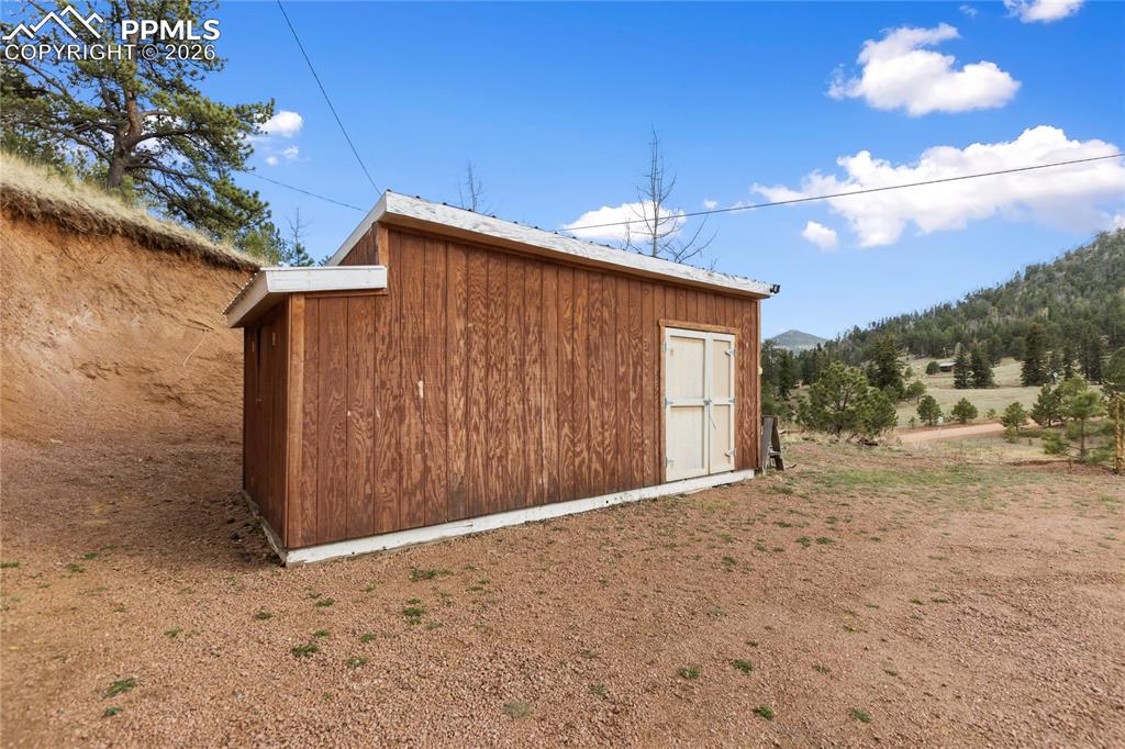 Image 32 of 46: Great storage shed!