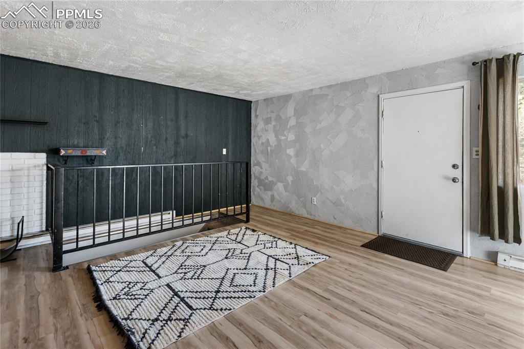 Image 8 of 46: Awesome garden area