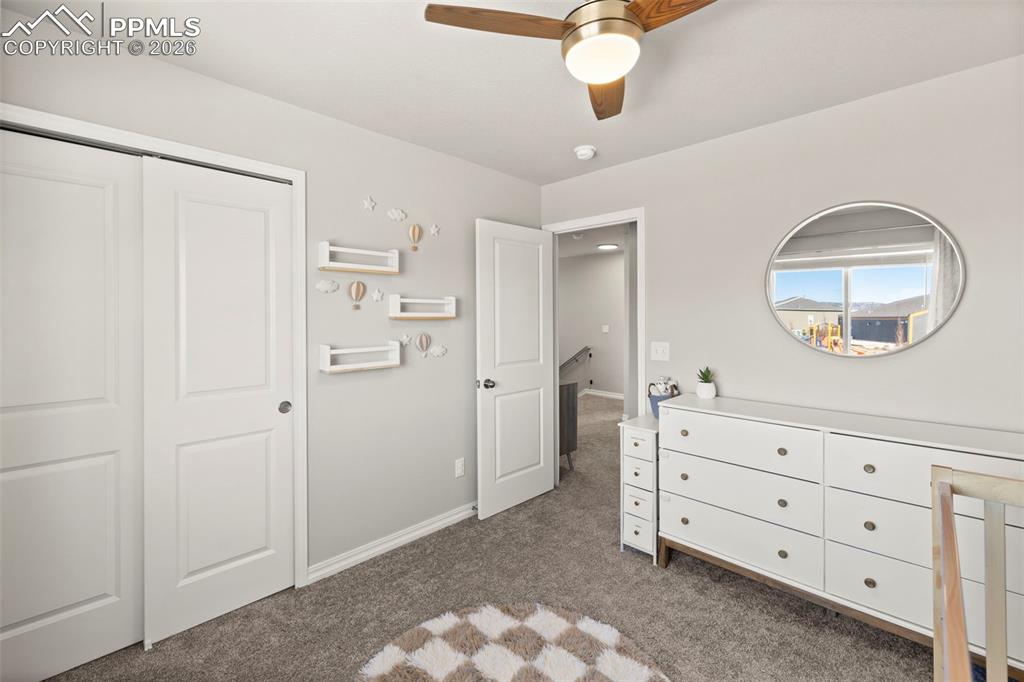 Image 25 of 50: Bedroom