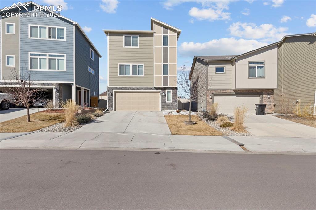 Image 39 of 50: Front of Structure