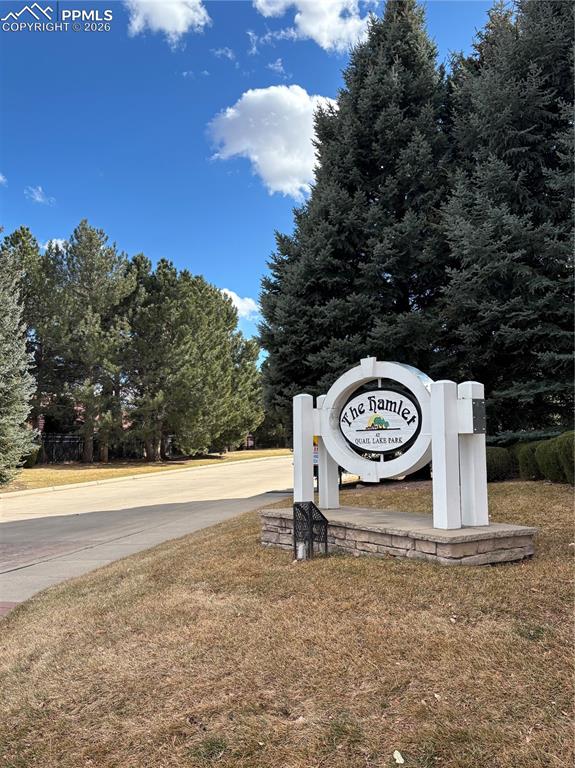 Image 3 of 7: Private road entry...