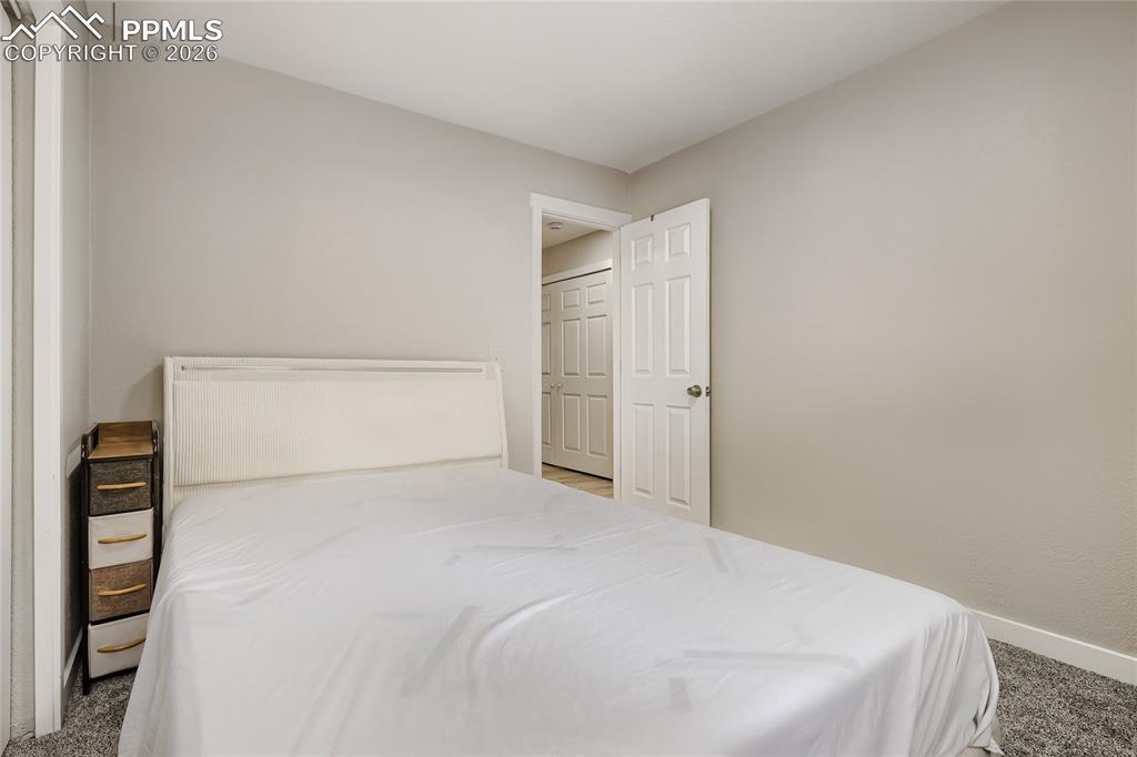 Image 22 of 31: Bedroom