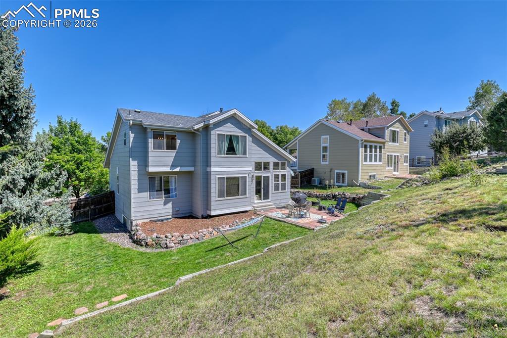 Image 49 of 50: Back of Structure