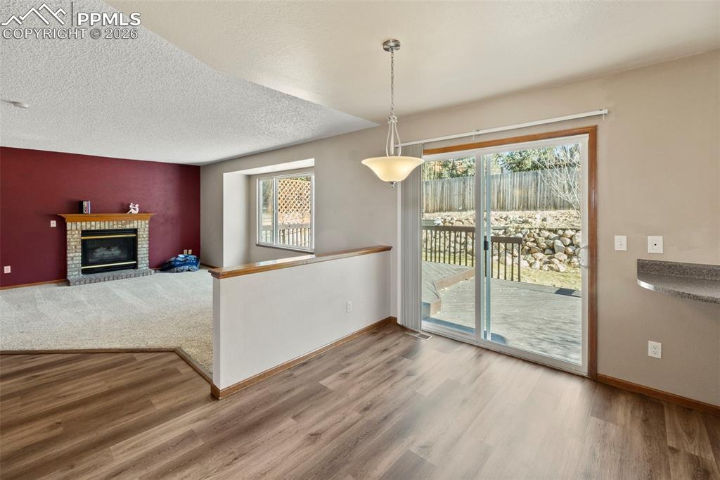 Image 7 of 38: Dining Area