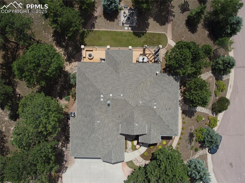 Image 43 of 45: Birds eye view of property
