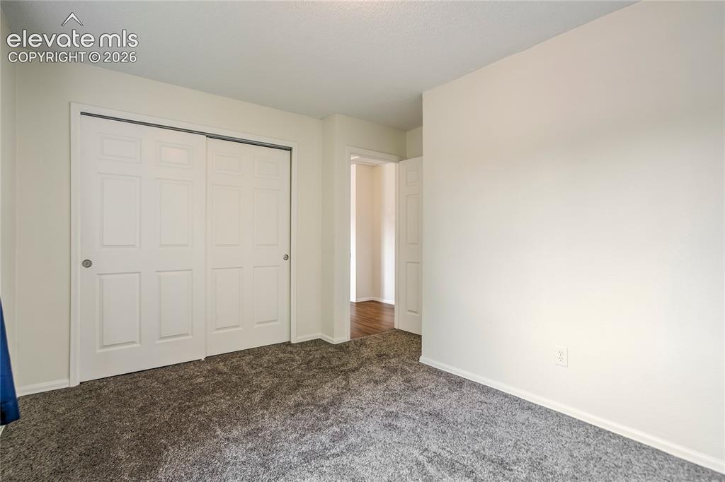 Image 19 of 48: Bedroom