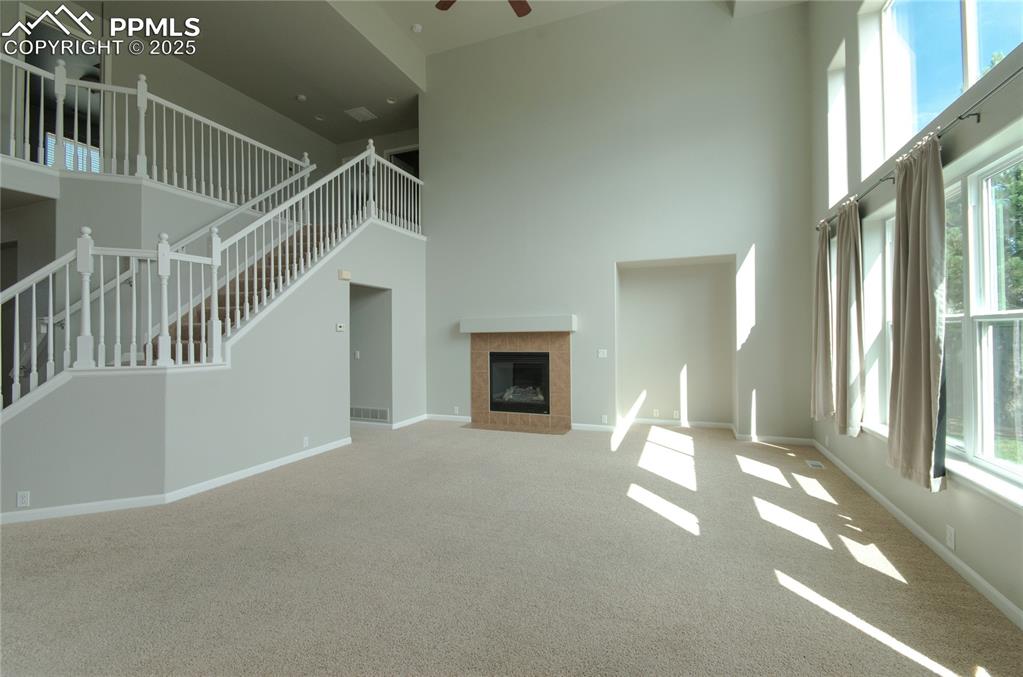 Image 10 of 45: Living Room