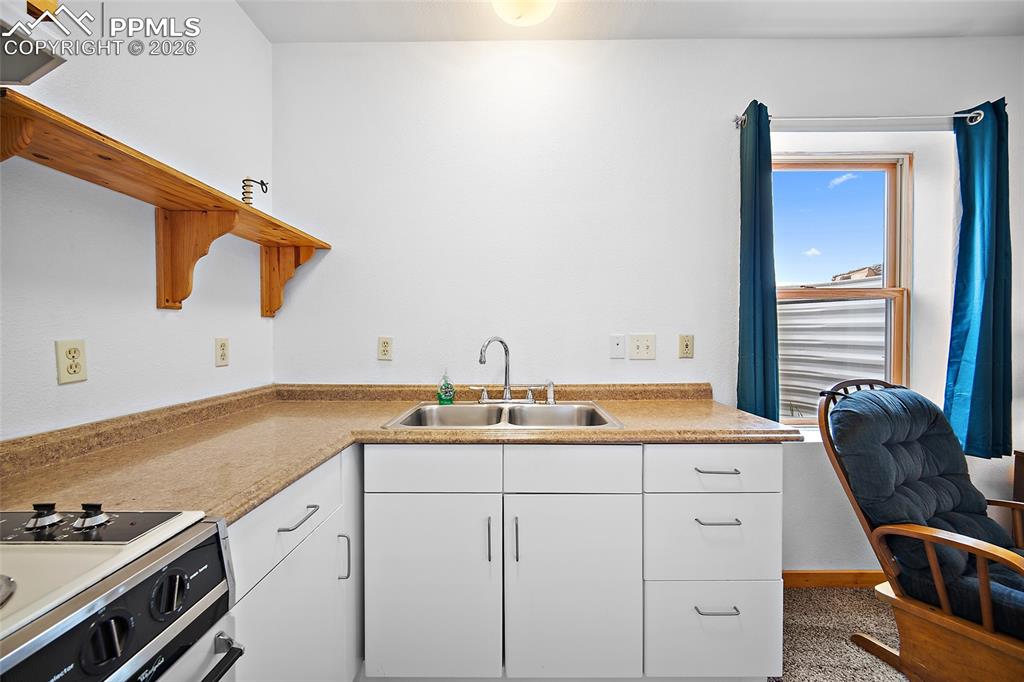 Image 12 of 28: Lower Kitchen