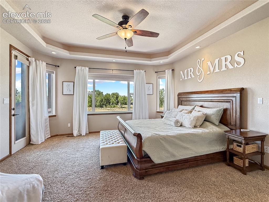 Image 19 of 48: Bedroom