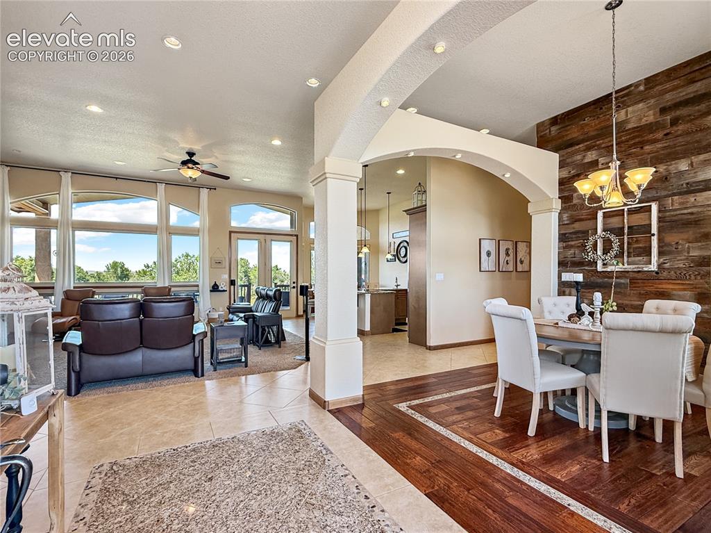 Image 8 of 48: Dining Area