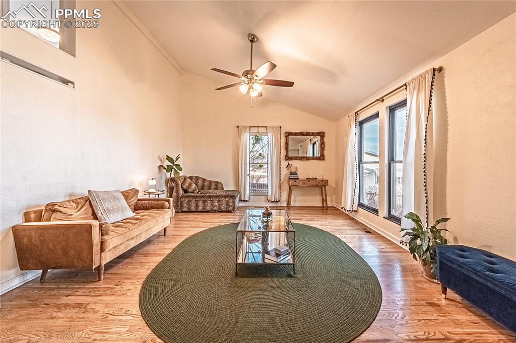 Image 4 of 48: Living Room