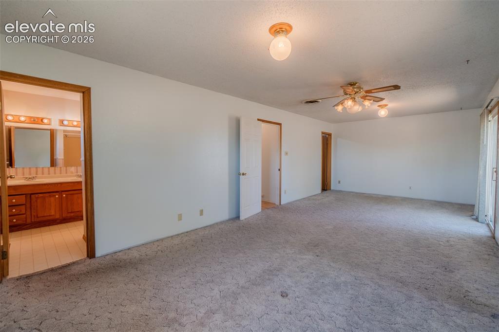 Image 15 of 49: Bedroom