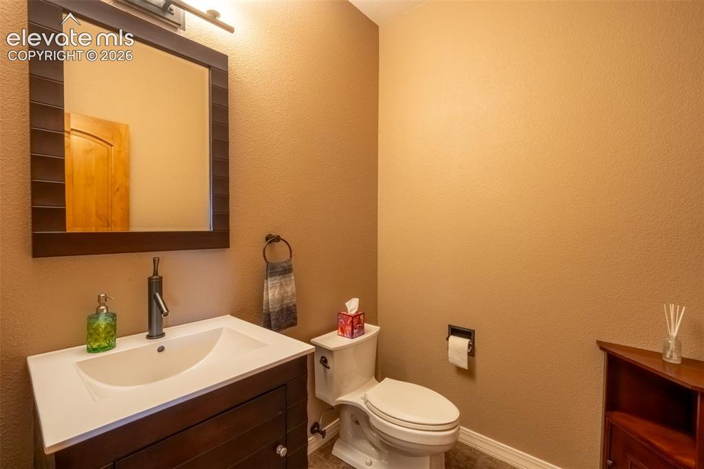 Image 18 of 49: Powder bath (1) - main floor