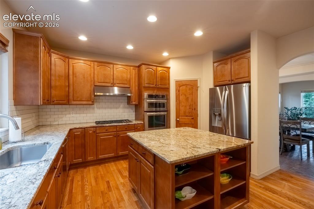 Image 7 of 49: Kitchen - main floor