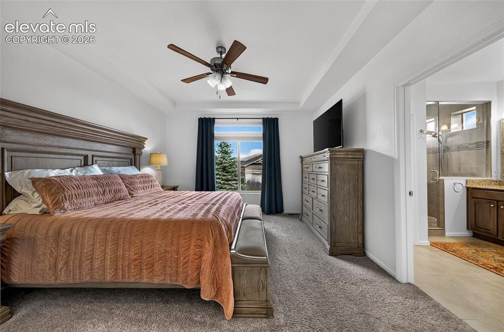 Image 12 of 41: Bedroom
