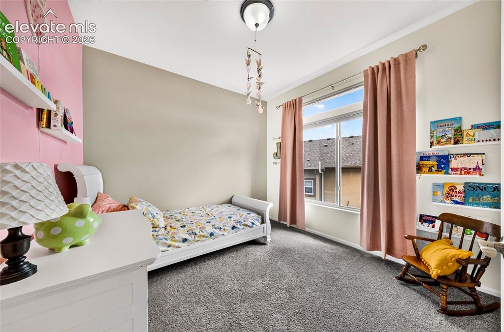 Image 17 of 41: Bedroom